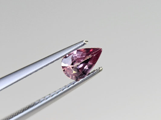 ccGA-18　カラーチェンジガーネット　0.51ct