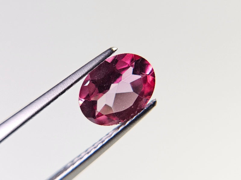 piTOt-9　ピンクトパーズ（トリートメント）　1.31ct