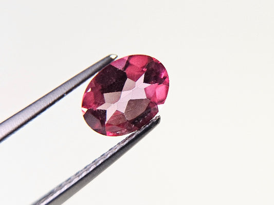 piTOt-13　ピンクトパーズ（トリートメント）　1.29ct