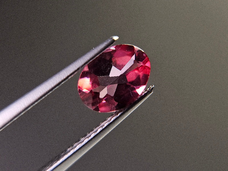 piTOt-14 ピンクトパーズ（トリートメント） 1.25ct – 東洋ルース公式