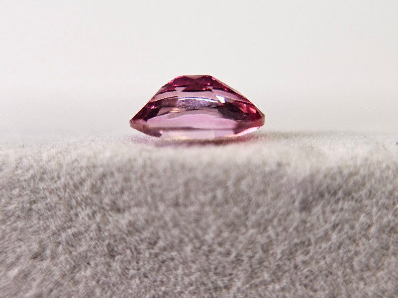 piTOt-14 ピンクトパーズ（トリートメント） 1.25ct – 東洋ルース公式