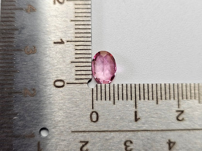 piTOt-15　ピンクトパーズ（トリートメント）　1.24ct