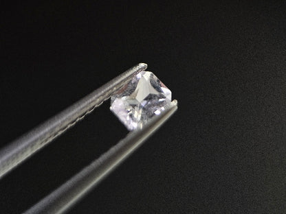 PHN-3　フェナカイト　0.28ct