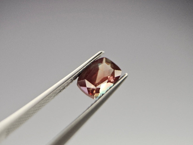 bcAND-1　バイカラーアンデシン　0.91ct