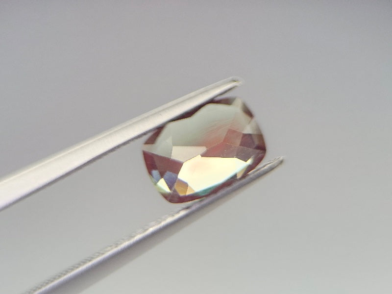 bcAND-1　バイカラーアンデシン　0.91ct