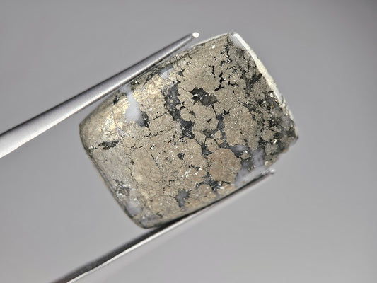 IPY-2　アイスパイライト　21.14ct