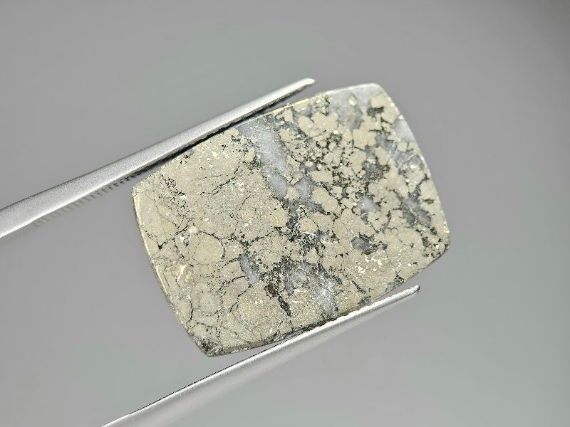 IPY-2　アイスパイライト　21.14ct