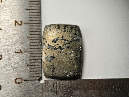 IPY-2　アイスパイライト　21.14ct