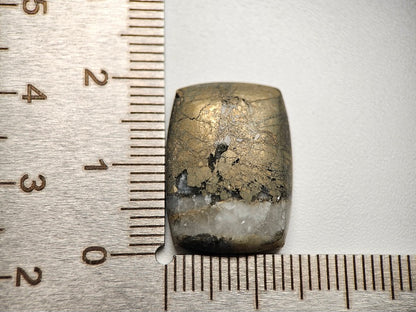 IPY-3　アイスパイライト　20.67ct