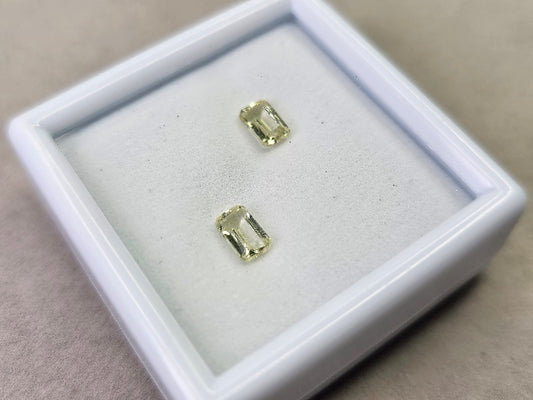 SET2-yeAP-1　イエローアパタイト２石セット　計1.09ct