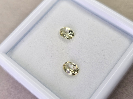 SET2-yeAP-9　イエローアパタイト２石セット　計0.99ct