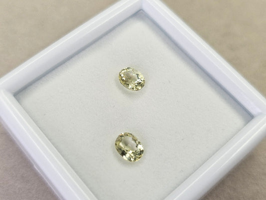 SET2-yeAP-10　イエローアパタイト２石セット　計1.13ct