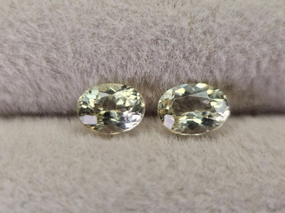 SET2-yeAP-11　イエローアパタイト２石セット　計0.85ct