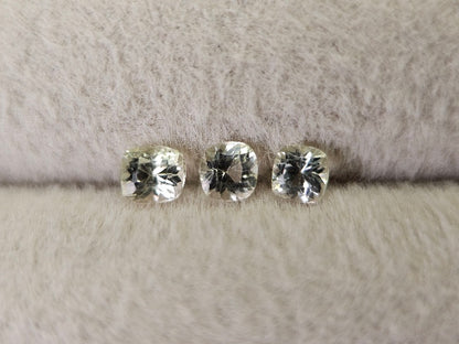 SET3-yeAP-14　イエローアパタイト３石セット　計0.38ct