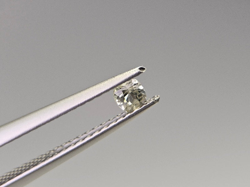 SET3-yeAP-14　イエローアパタイト３石セット　計0.38ct