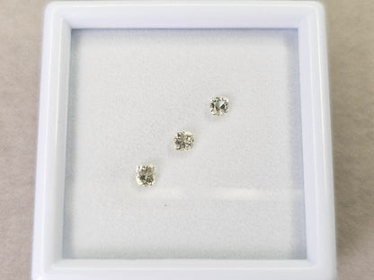 SET3-yeAP-14　イエローアパタイト３石セット　計0.38ct