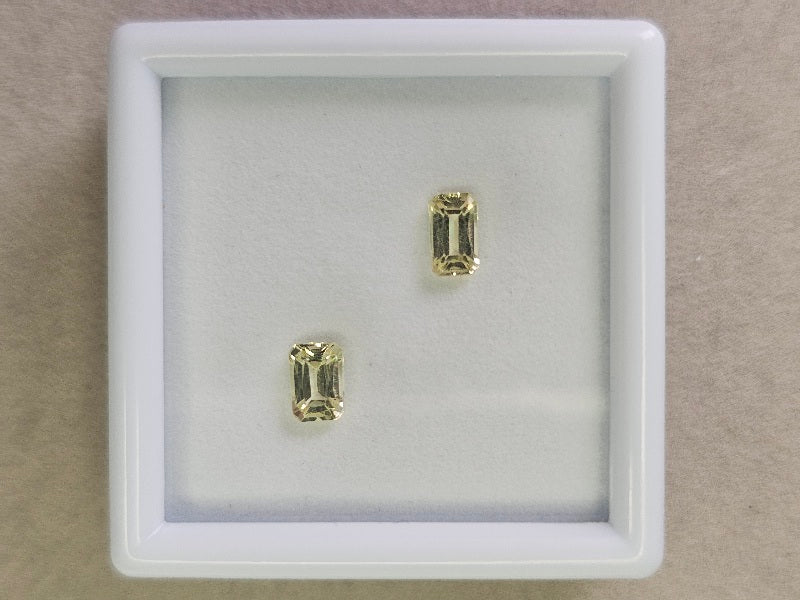SET2-yeAP-2　イエローアパタイト２石セット　計1.14ct