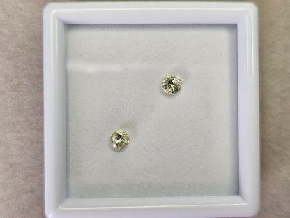 SET2-yeAP-6　イエローアパタイト２石セット　計0.49ct