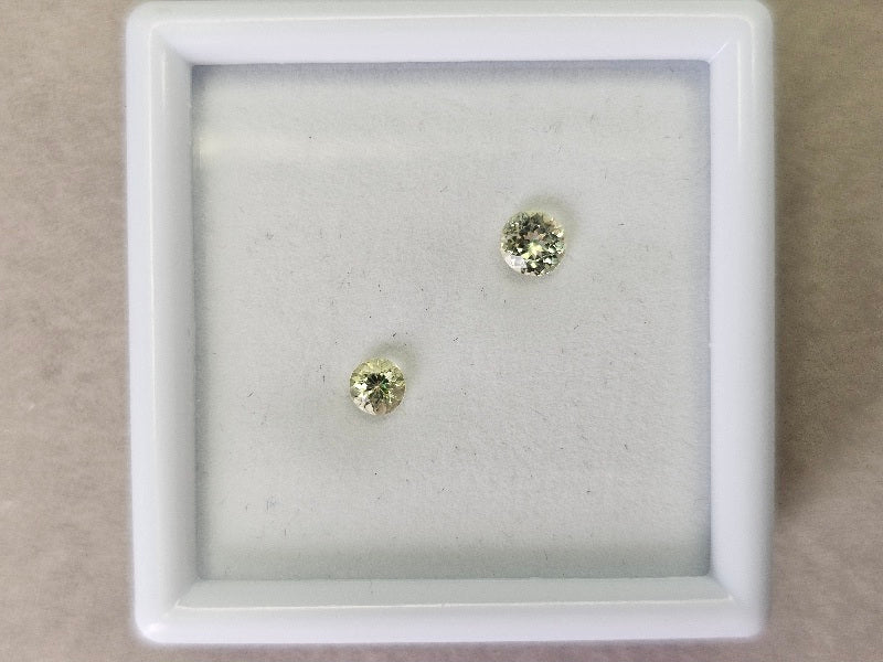 SET2-yeAP-8　イエローアパタイト２石セット　計0.55ct