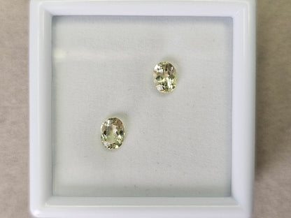SET2-yeAP-10　イエローアパタイト２石セット　計1.13ct