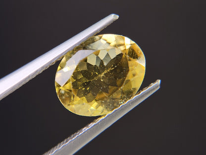 ye-AP-6　イエローアパタイト　2.57ct