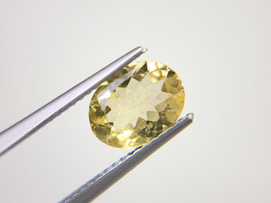 ye-AP-12　イエローアパタイト※欠けあり※　1.48ct