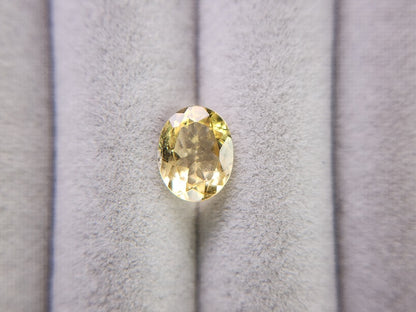 ye-AP-15　イエローアパタイト　1.73ct