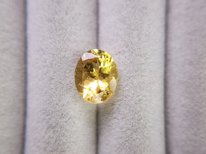 ye-AP-8　イエローアパタイト　2.96ct