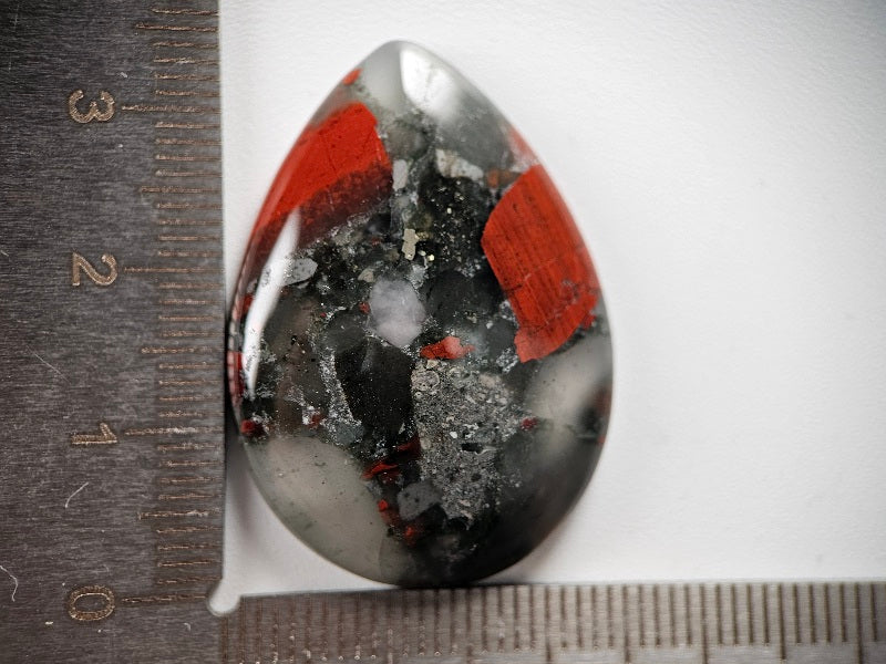 BS-2　ブラッドストーン　38.51ct