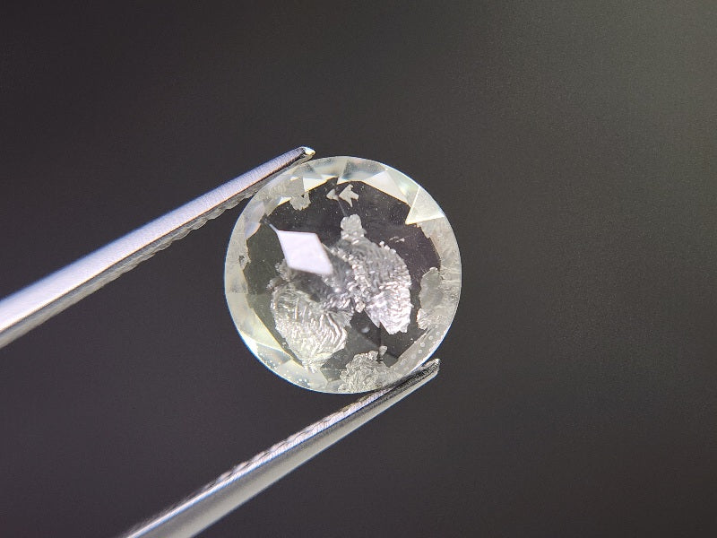 dQ-11　銀箔入り！ダブレットクォーツ　3.43ct