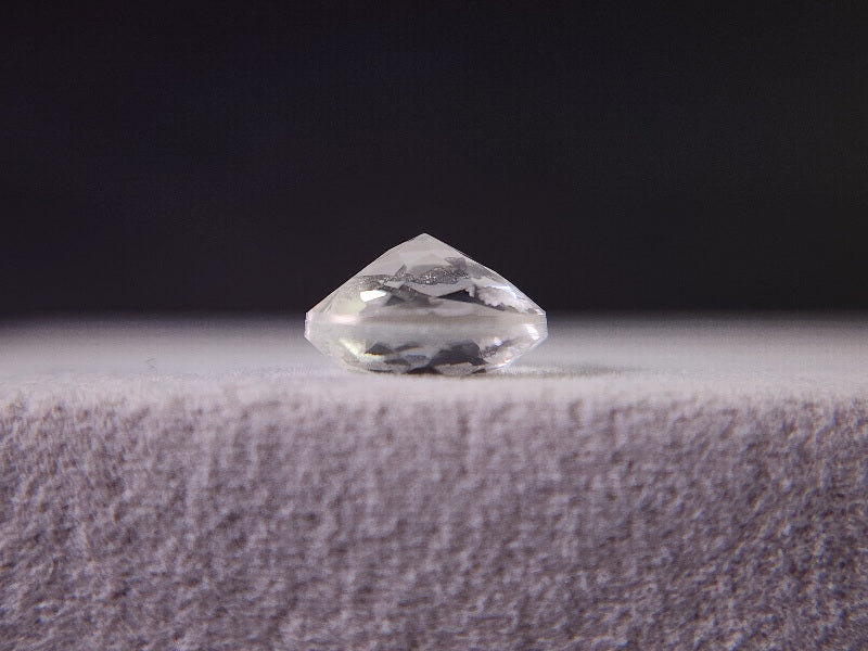 dQ-12　銀箔入り！ダブレットクォーツ　3.42ct