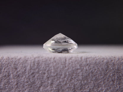 dQ-12　銀箔入り！ダブレットクォーツ　3.42ct