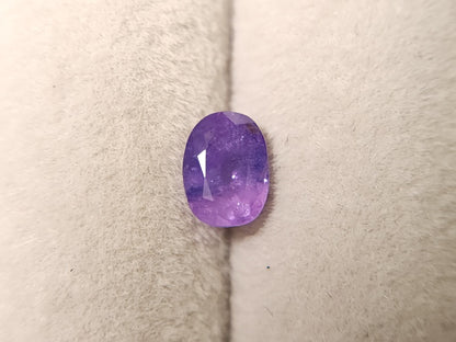 SA-83　蛍光！サファイア　0.93ct