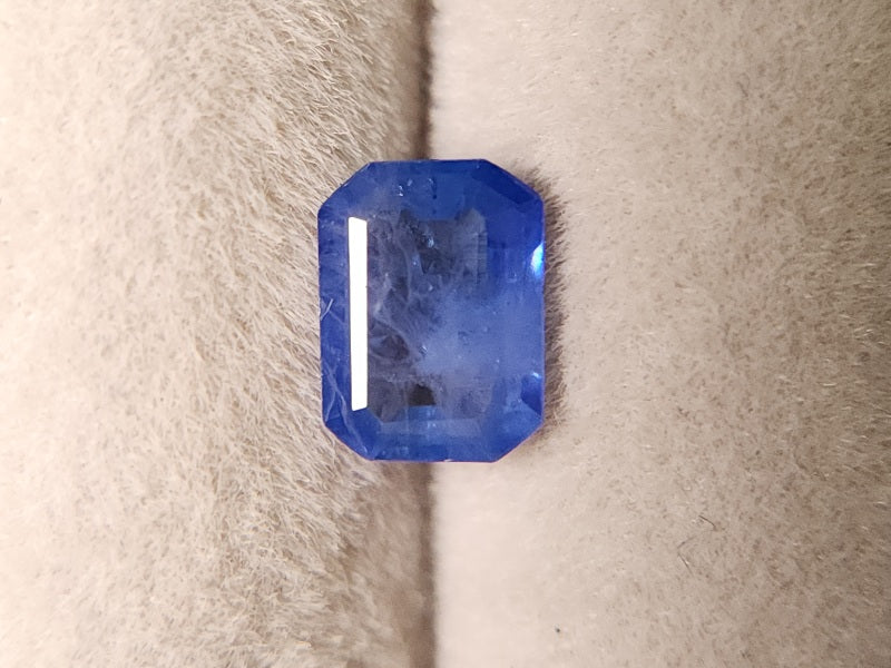SA-85　サファイア　0.96ct