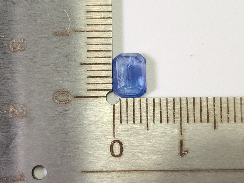 SA-85　サファイア　0.96ct