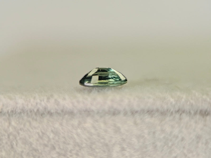 bcSA-17　バイカラーサファイア　0.30ct