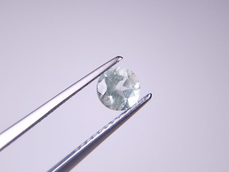 gBE-67　グリーンベリル　0.49ct