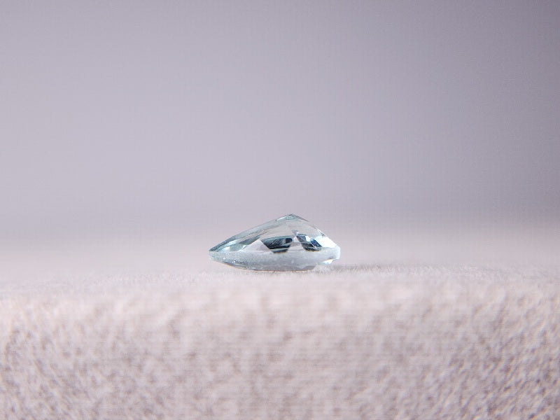 gBE-119　グリーンベリル　0.36ct