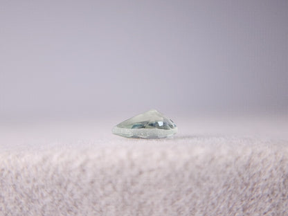 gBE-120　グリーンベリル　0.35ct