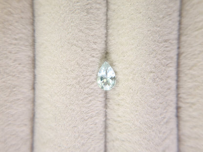 gBE-116　グリーンベリル　0.38ct