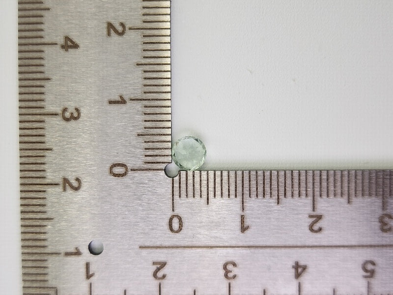 gBE-67　グリーンベリル　0.49ct