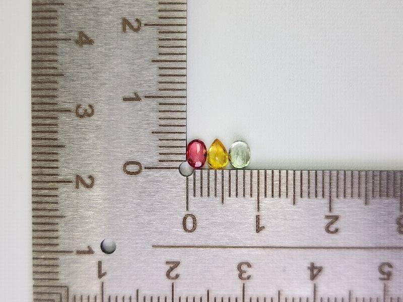 SET9-mSA-18　マルチサファイア9石セット　合計2.04ct