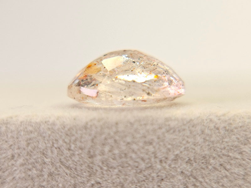 SUN-33　サンストーン　4.15ct