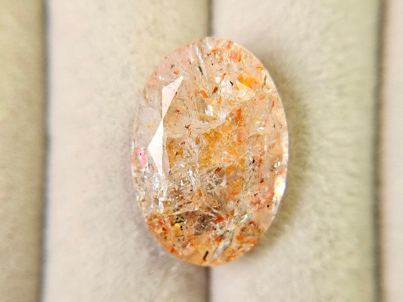 SUN-34　サンストーン　10.66ct