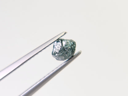 blDMg-1　ブルーダイヤモンド原石　0.55ct