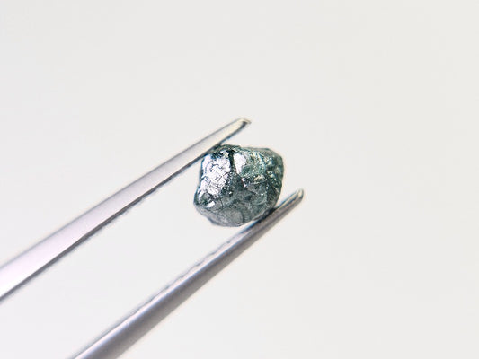 blDMg-1　ブルーダイヤモンド原石　0.55ct