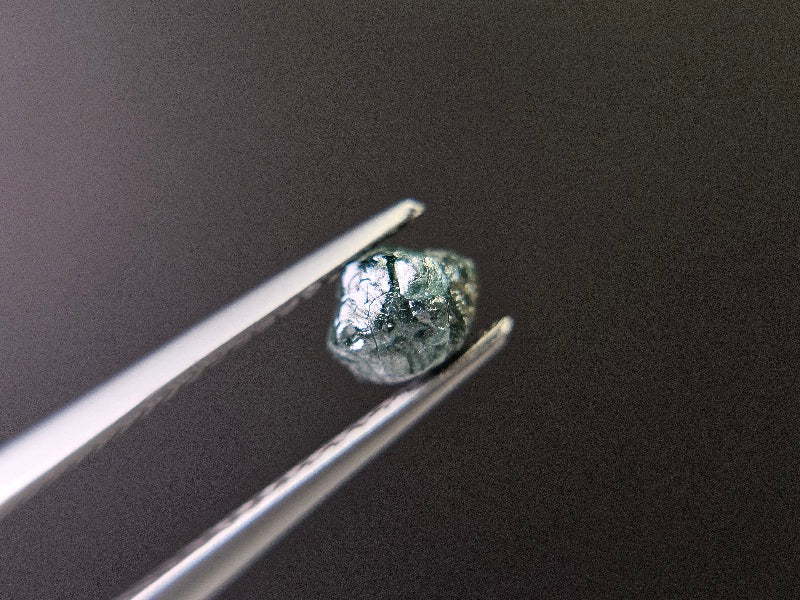 blDMg-1　ブルーダイヤモンド原石　0.55ct