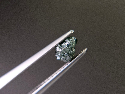 blDMg-5　ブルーダイヤモンド原石　0.53ct
