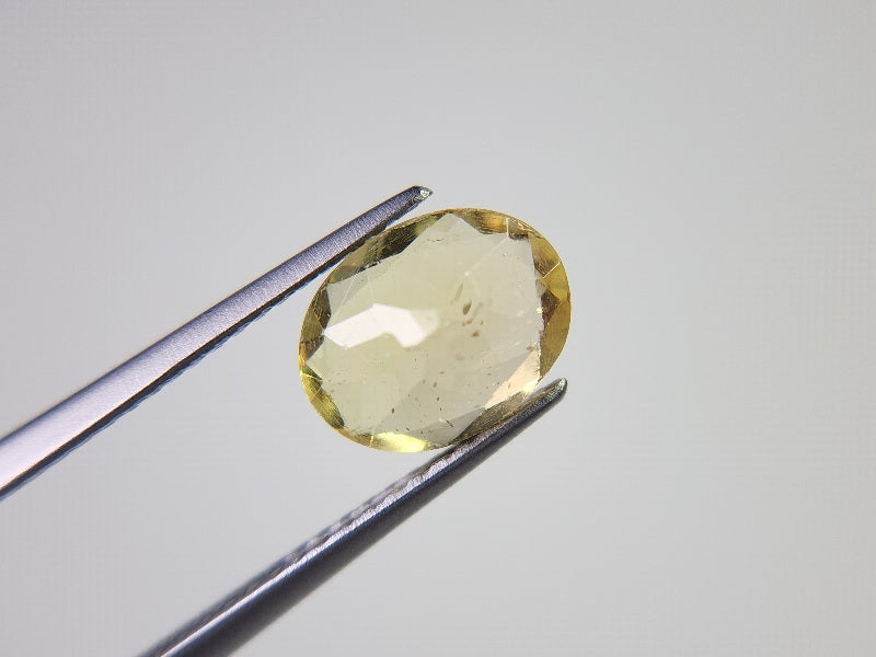 ye-AP-16　イエローアパタイト　1.83ct