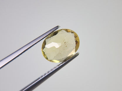 ye-AP-16　イエローアパタイト　1.83ct
